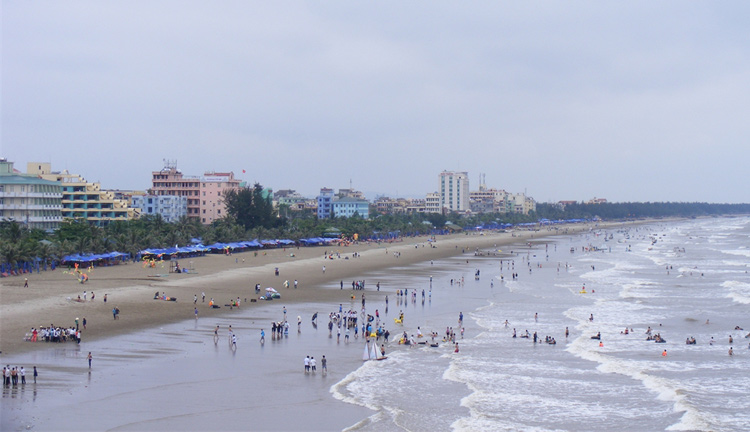 Bãi biển Sầm Sơn.