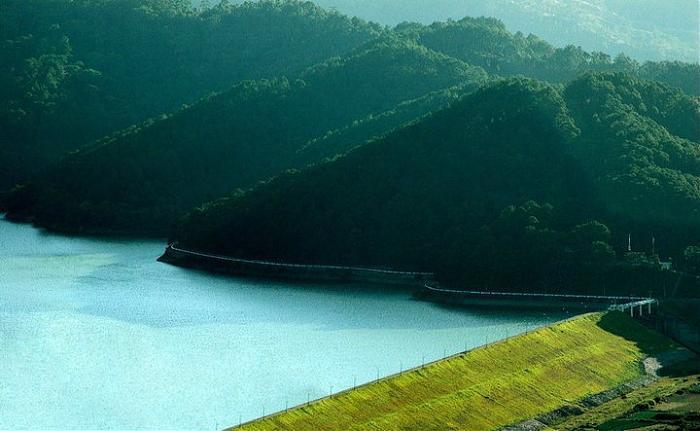 ​Hồ thuỷ điện Đa Nhim