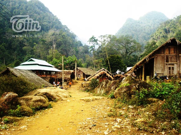 Bản Cỏi, ngôi làng cổ xưa nhất của người Dao Tiền - bản cuối cùng của Vườn Quốc Gia Xuân Sơn.