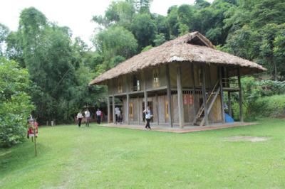 Bản Ngòi Mường Hoa
