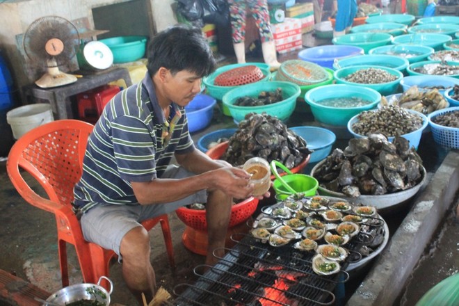 Chợ Hàng Dương, điểm du lịch hấp dẫn ở Cần Giờ.