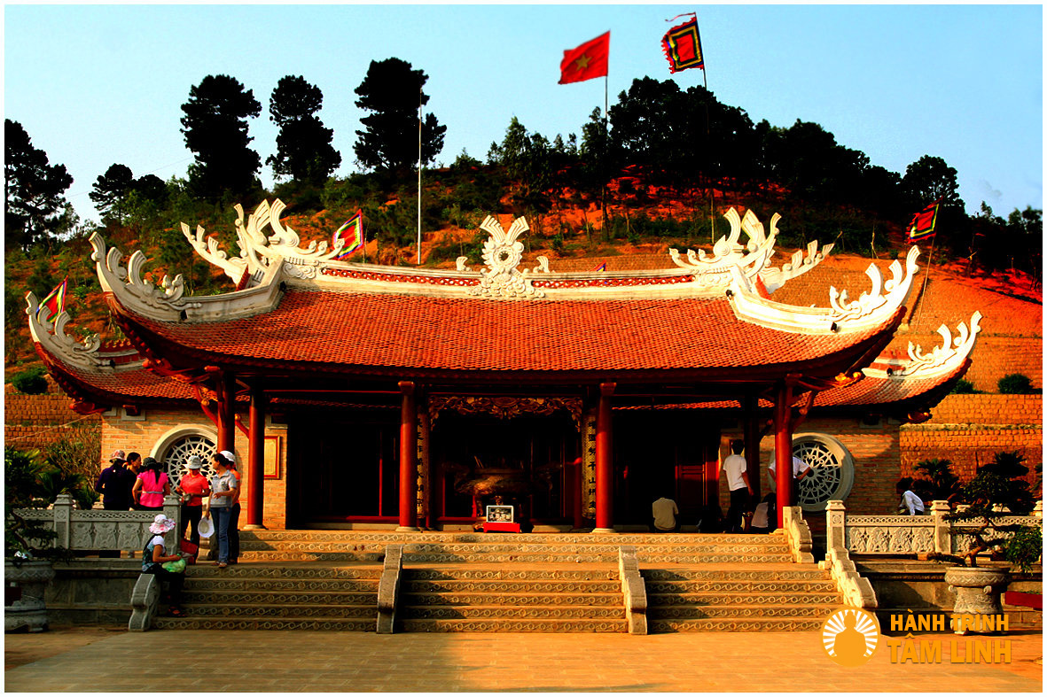 Du lịch đền Hùng 
