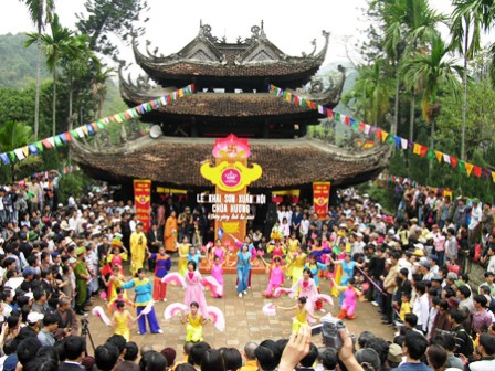 Khai lễ chùa Hương