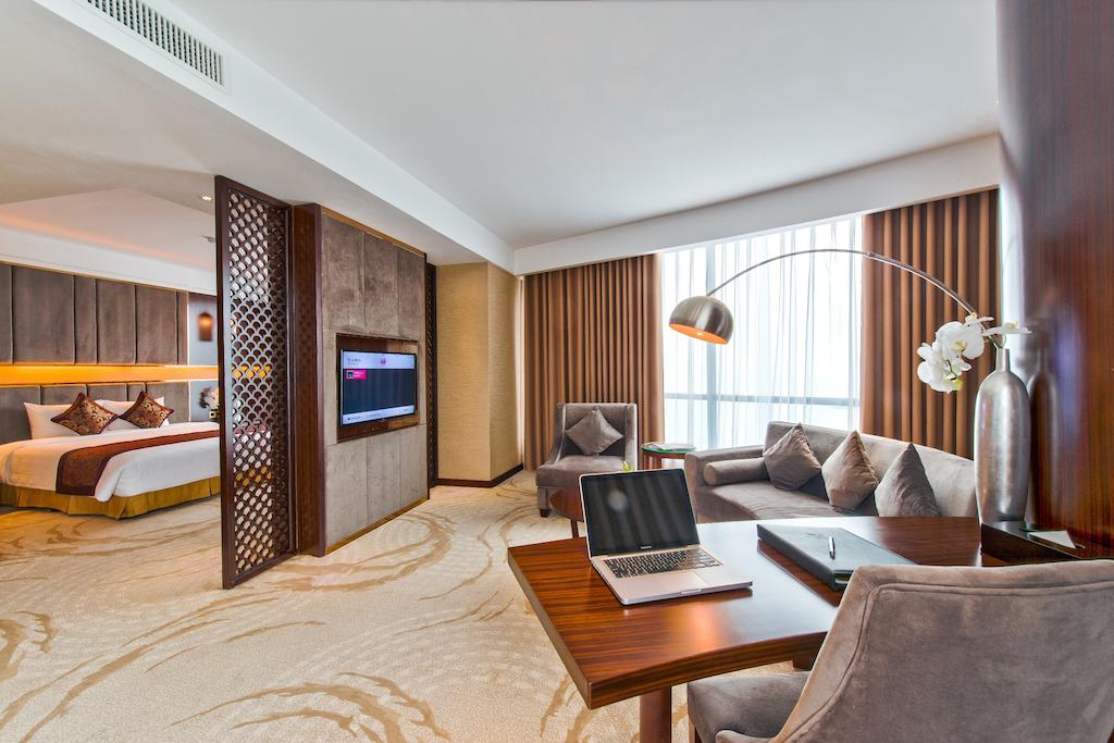 Muong Thanh Luxury Quang Ninh Hotel.
